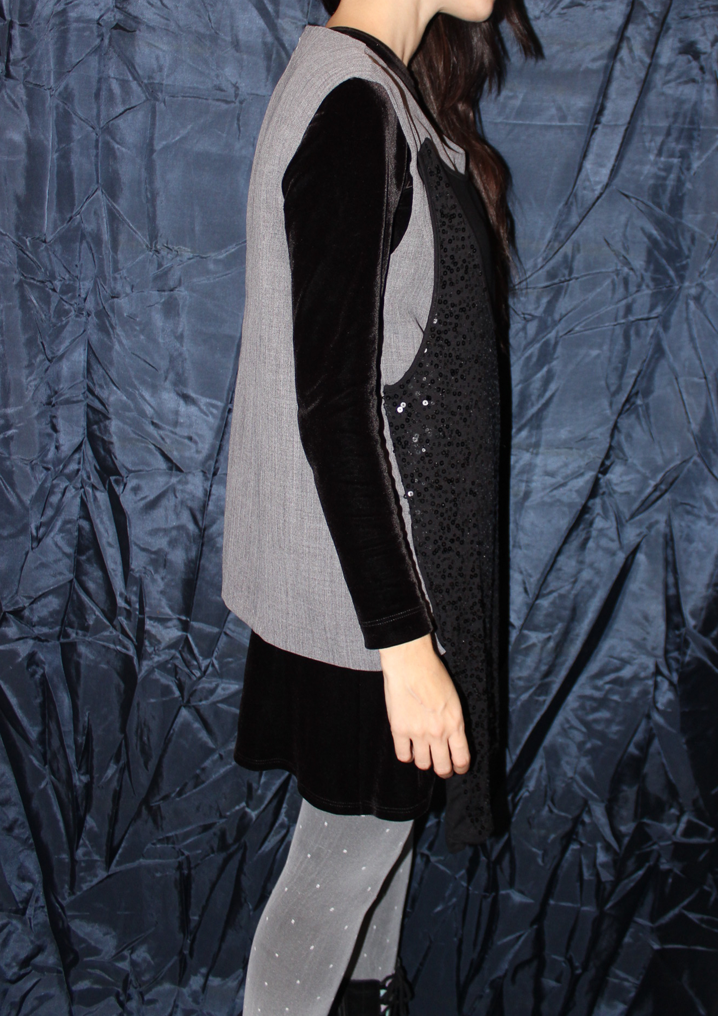 ANNOYING COUPLE GREY VEST
