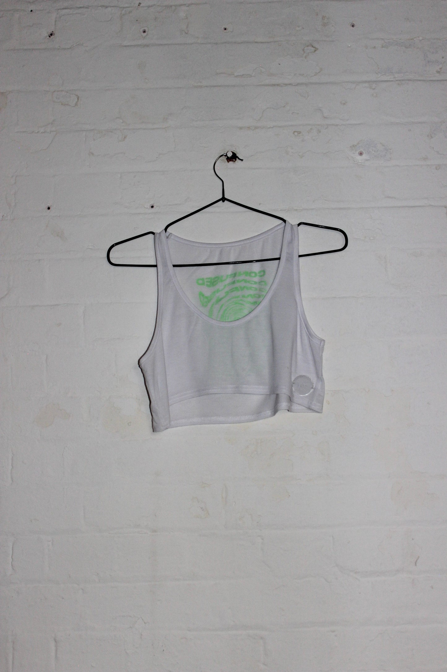CONFUSED TOP