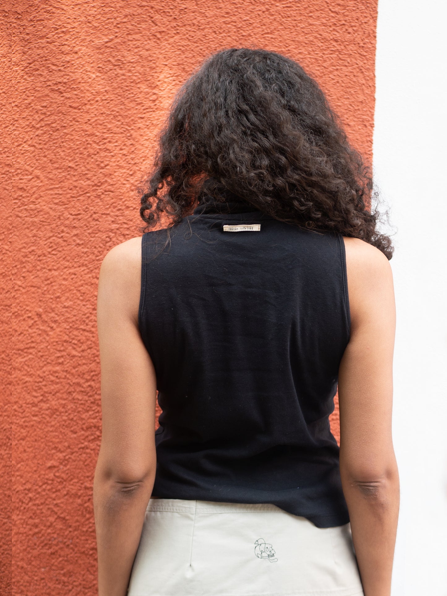 SECRET POCKET TOP