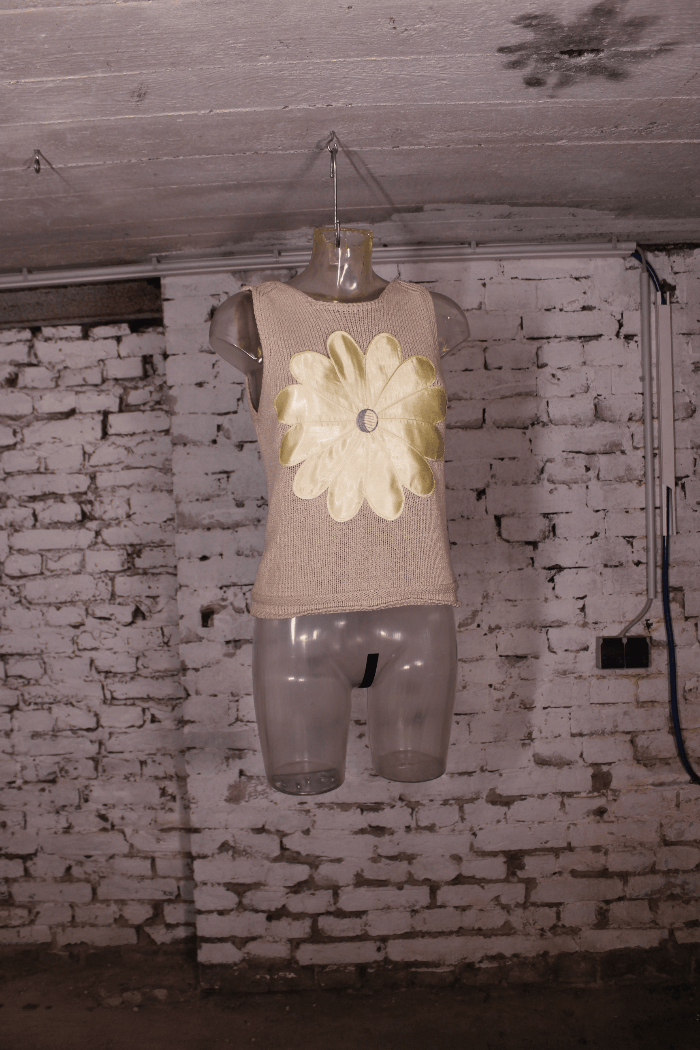 SECRET POCKET VEST